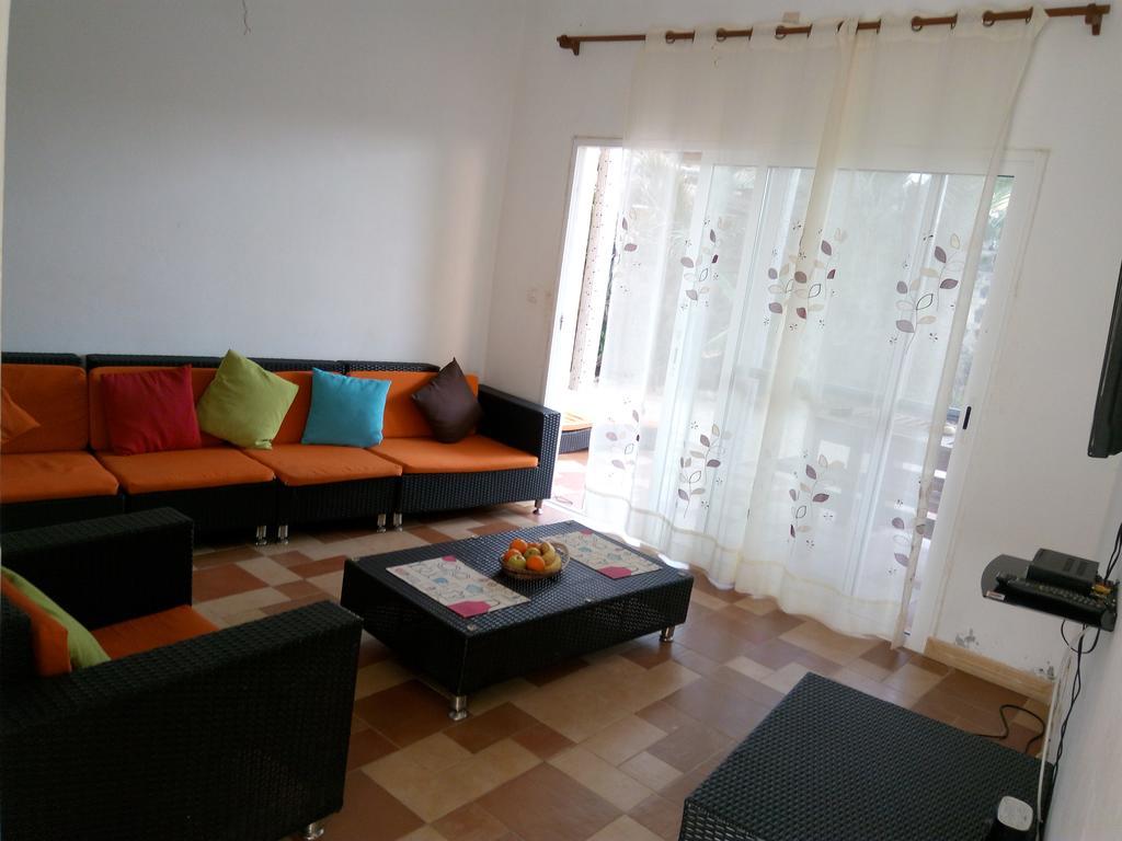 Chez Momar, Surf Trip Appartamento Dakar Esterno foto